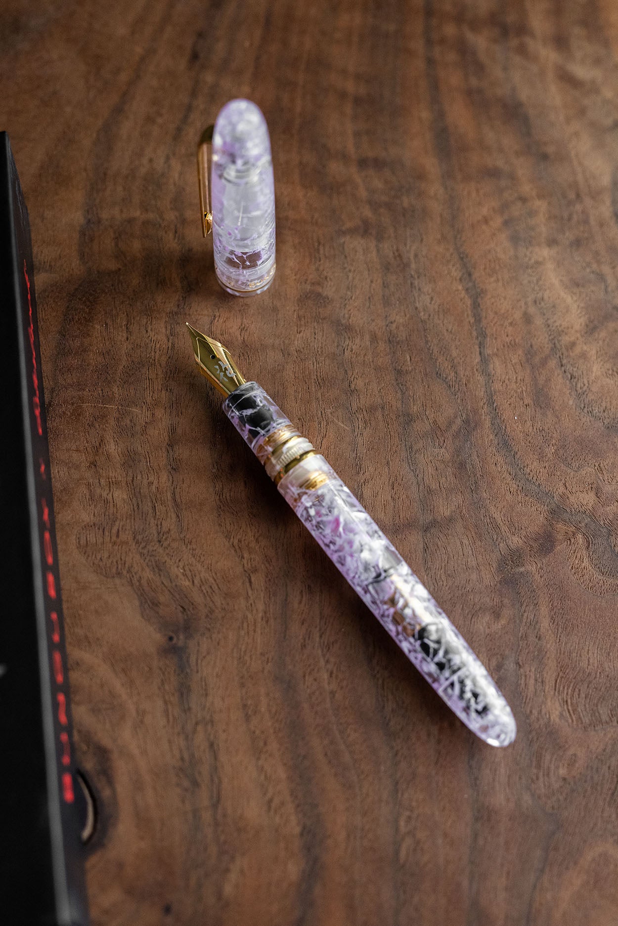 BUNGUBOX x Esterbrook Kachofugetsu Flower Fountain Pen